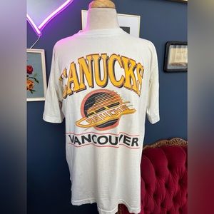 Vintage Vancouver Canucks/Trevor Linden t-shirt